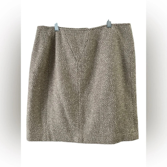 Wool and cashmere high waisted tweed mini skirt made in USA - Picture 1 of 3